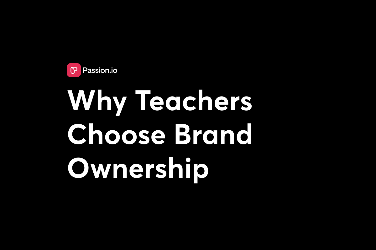 Marketplace vs. Your Own App: Why Top Teachers Choose Brand Ownership for Growth